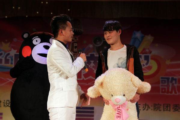 20161207025148320.jpg 調(diào)整大小 幸運(yùn)觀眾靚影.jpg